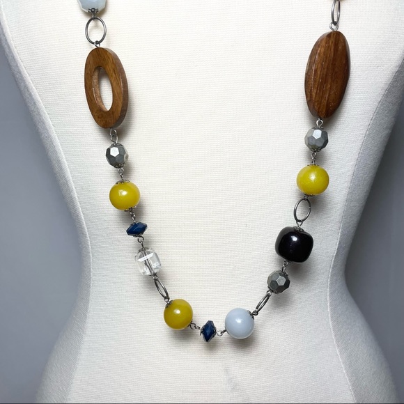 Multi-color wooden beads long necklace - Picture 3 of 8